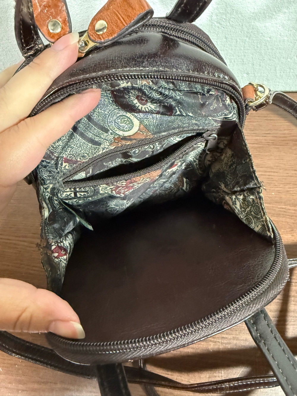 Vintage 80’s Belle Rose Crossbody Bag - Picture 4 of 7